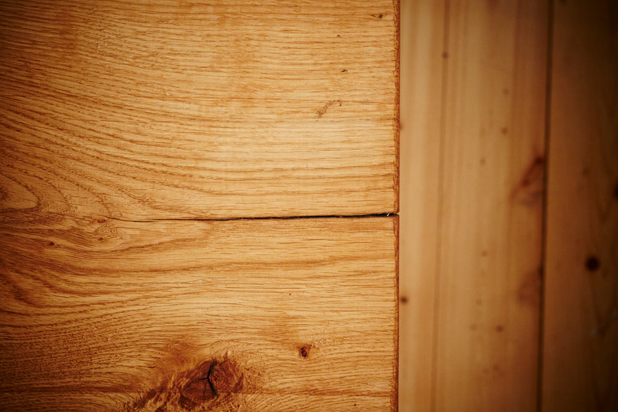 Massivholzbank Eiche / Baumkante natur / Sitzbank mit Bankkufe