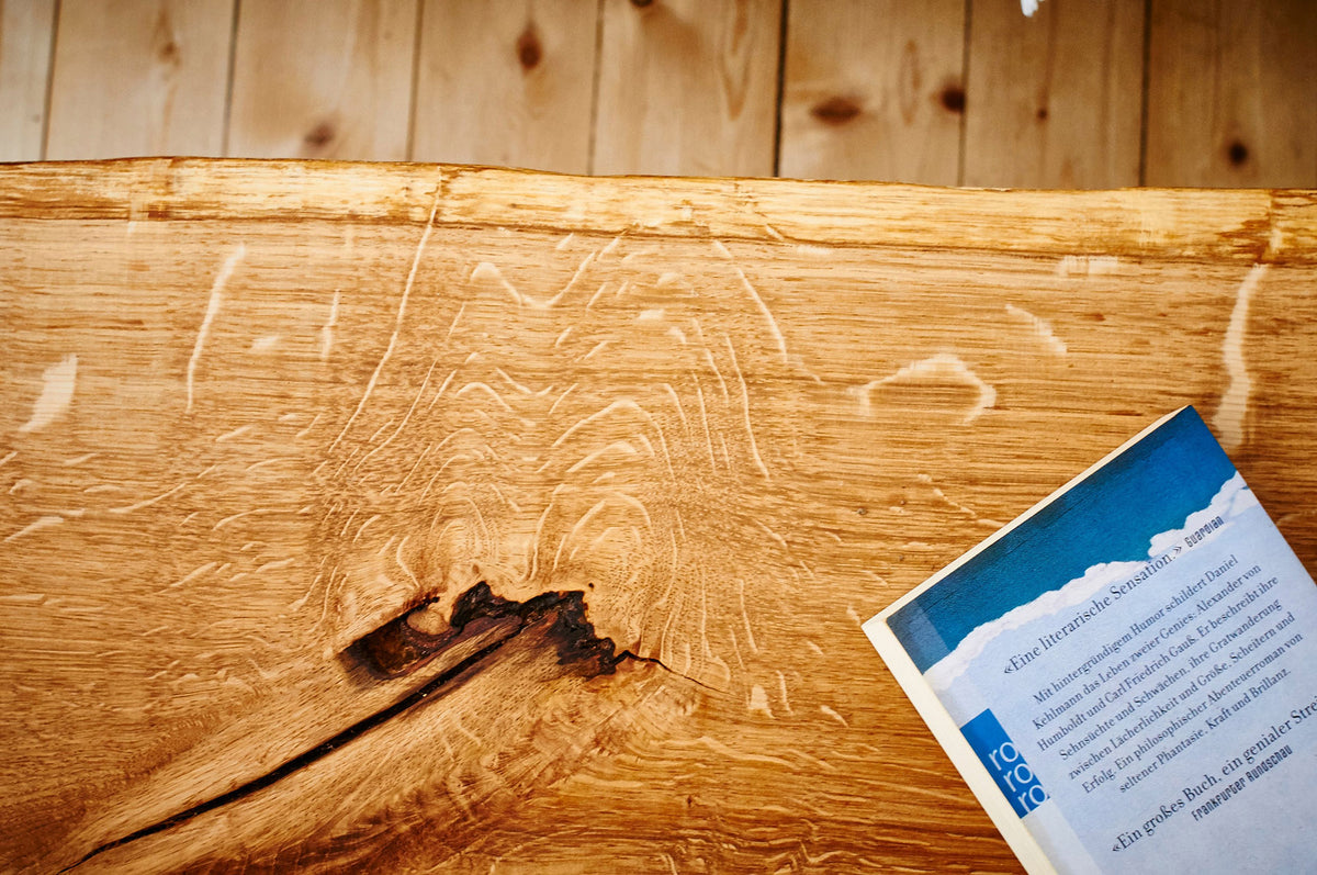 einzigartiger Couchtisch Eiche  / Sideboard /  Unikat