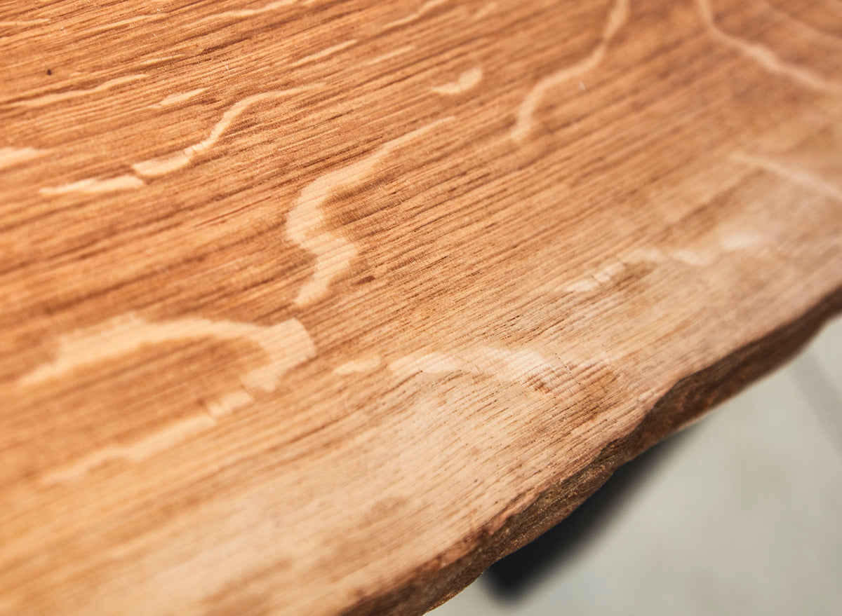 Massivholzbank Eiche / Baumkante natur / Sitzbank mit Bankkufe